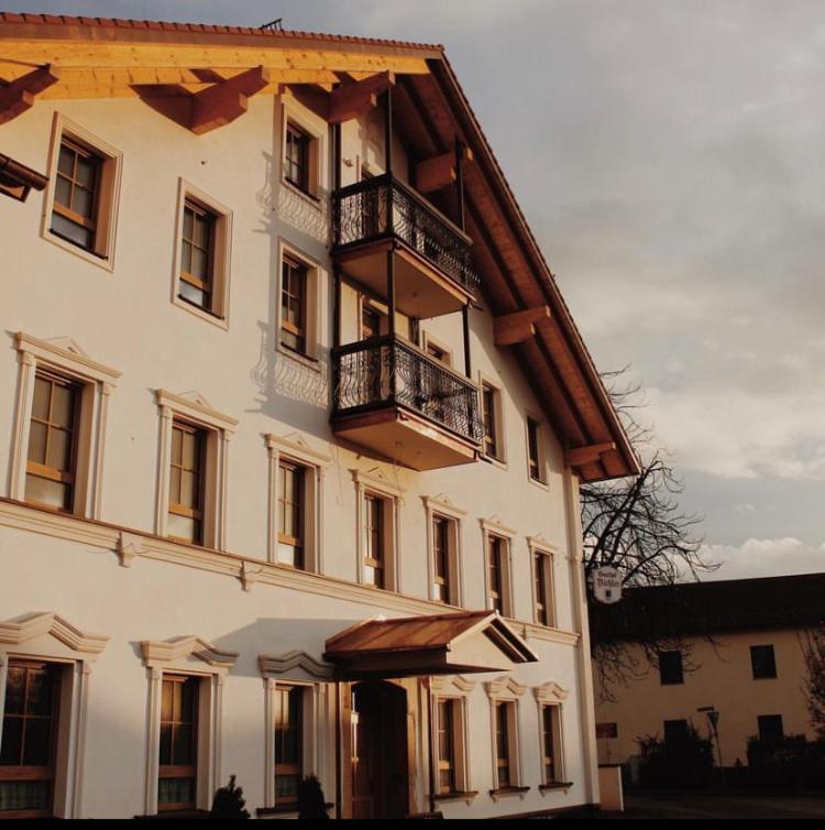 Gasthof & Hotel Bichler Emmering  외부 사진